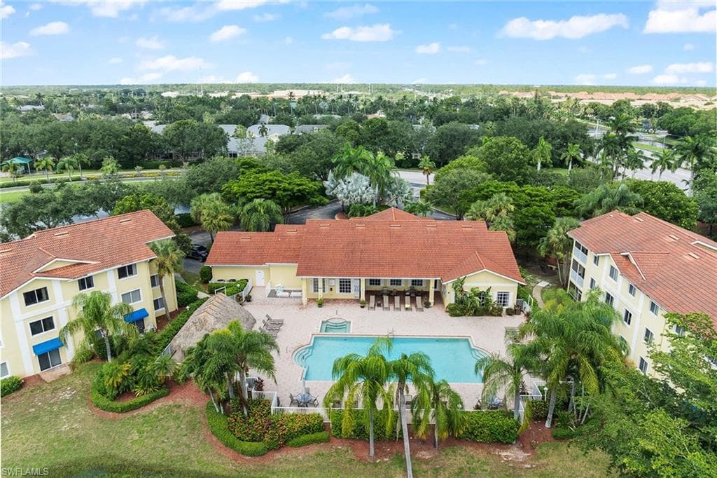 8297 Key Royal LN 316 NAPLES, FL 34119