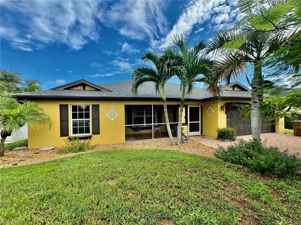 5308 6th ST W LEHIGH ACRES, FL 33971