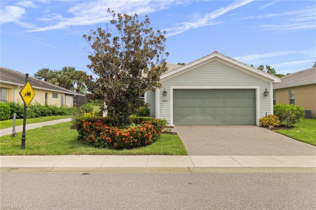 3436 Crosswater DR NORTH FORT MYERS, FL 33917