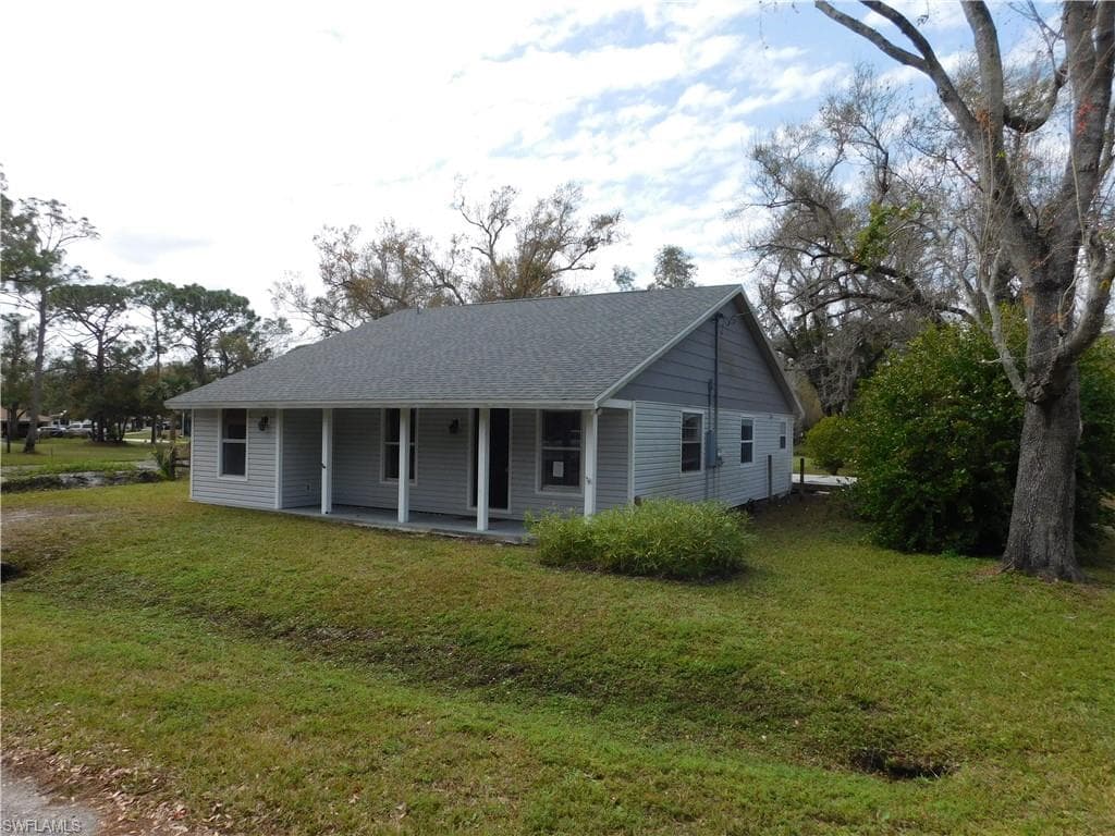 16781 Lloyd RD NORTH FORT MYERS, FL 33917