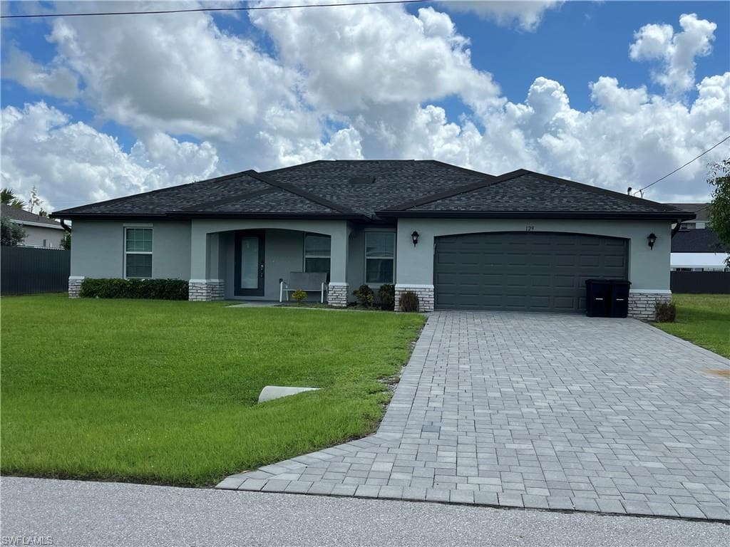 129 SW 8th PL CAPE CORAL, FL 33991
