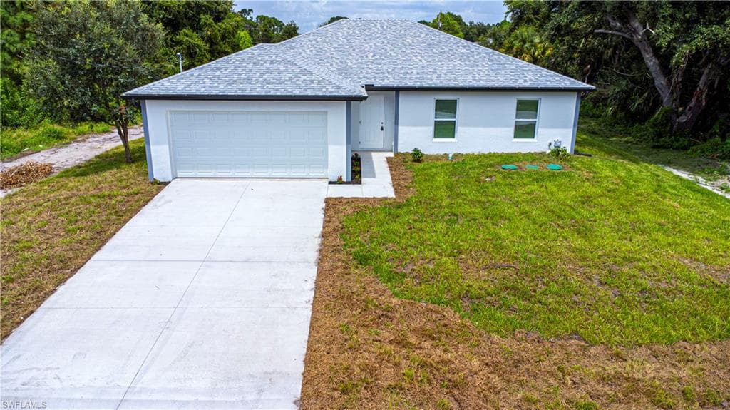 3008 49th ST SW LEHIGH ACRES, FL 33976