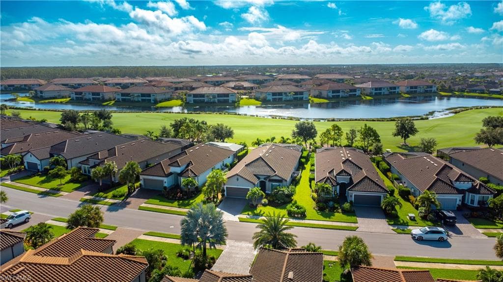 9482 Montelanico LOOP NAPLES, FL 34119
