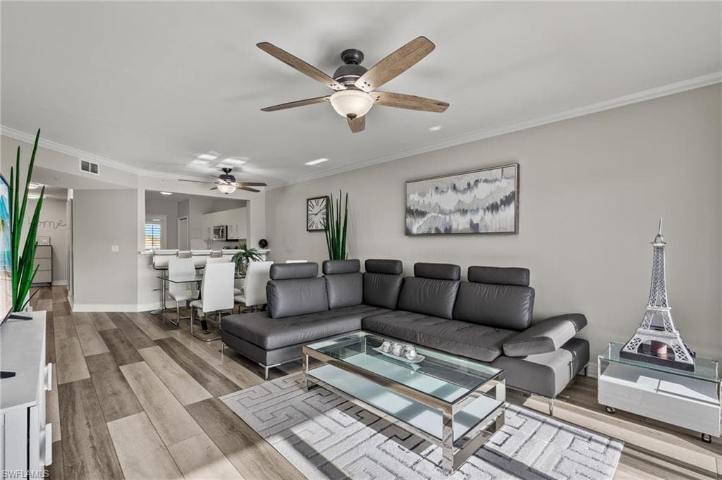 7846 Regal Heron CIR 206 NAPLES, FL 34104
