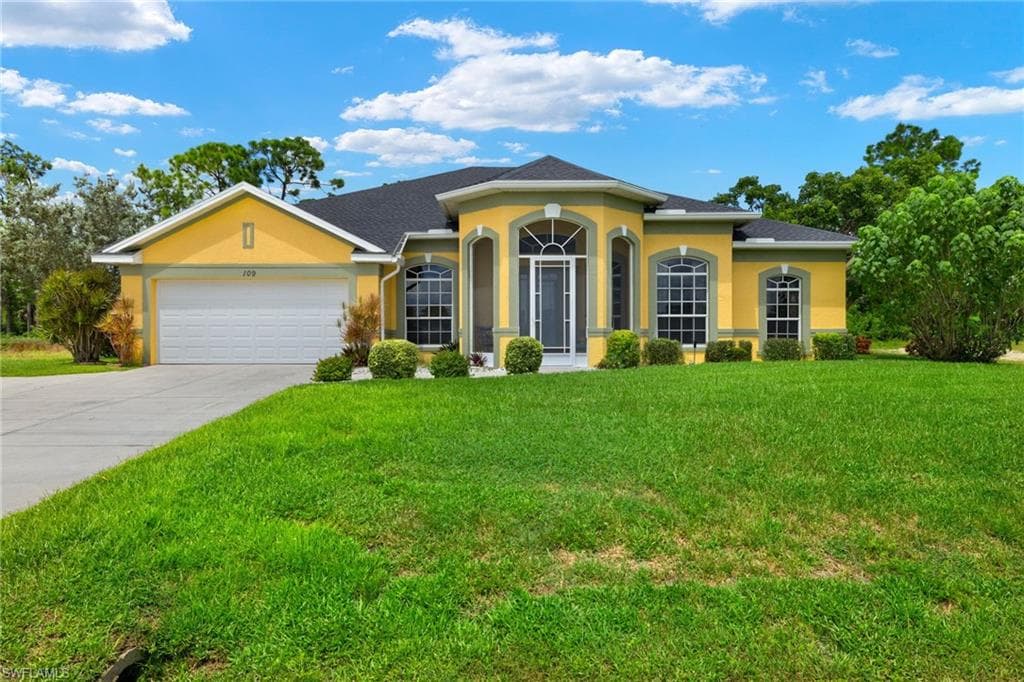109 Wilmington PKWY CAPE CORAL, FL 33993