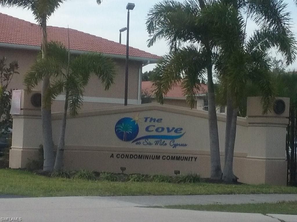 8358 Bernwood Cove LOOP 712 FORT MYERS, FL 33966