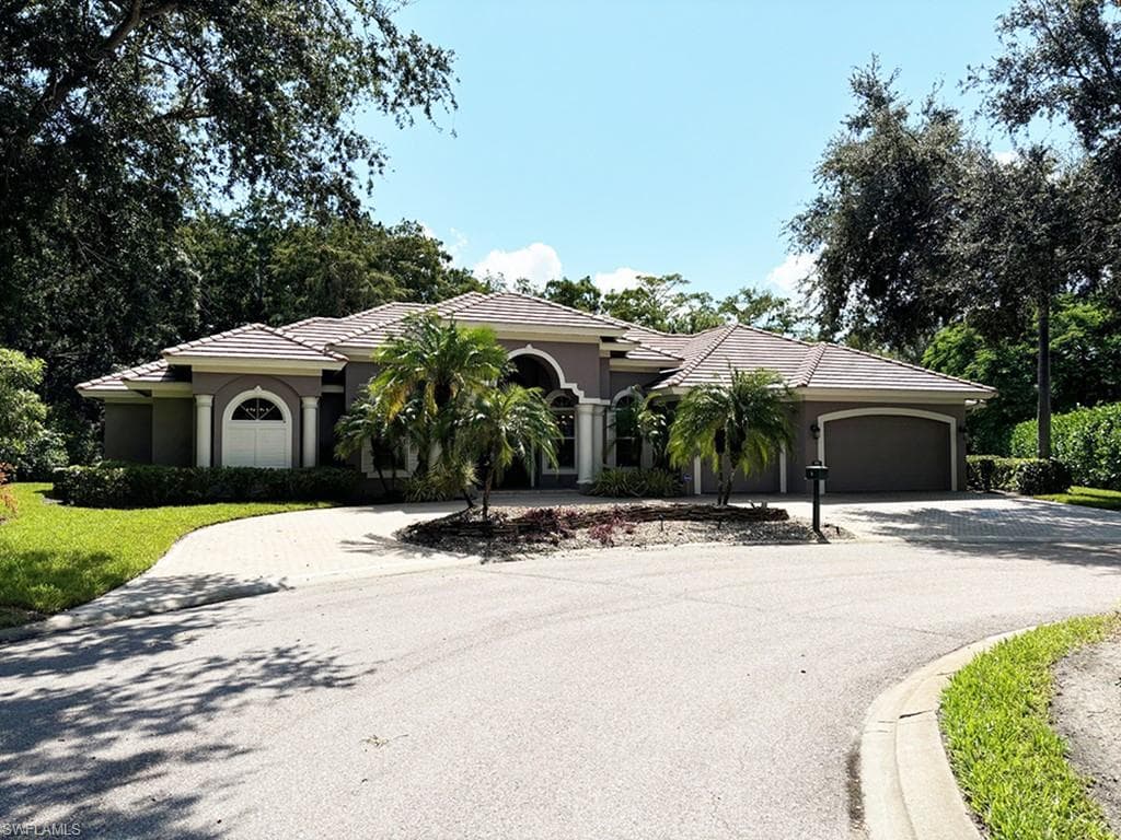 3431 Lakemont DR BONITA SPRINGS, FL 34134