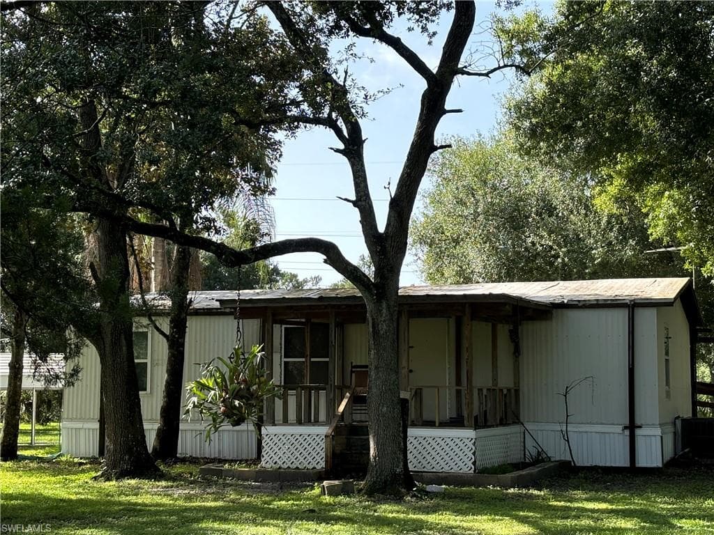 3950 W Double J Acres RD LABELLE, FL 33935