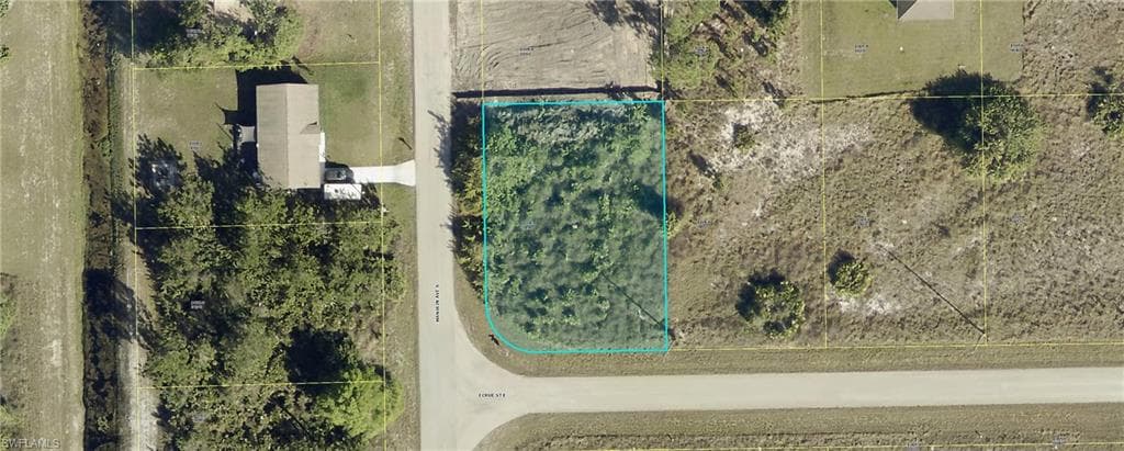 1137 Ecrue ST E LEHIGH ACRES, FL 33974