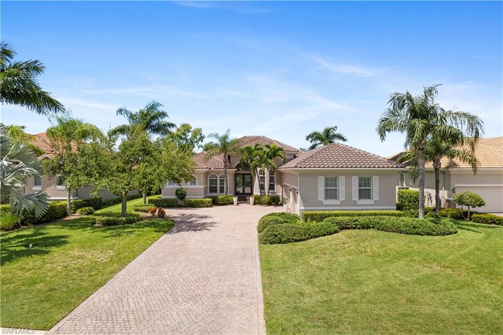 5721 Whispering Willow WAY FORT MYERS, FL 33908