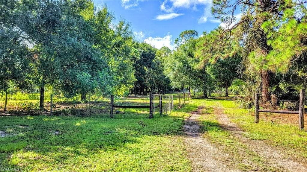 450 Wildwood AVE CLEWISTON, FL 33440