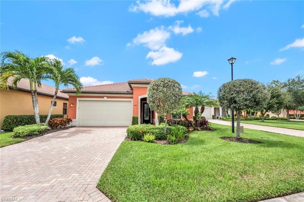 1383 Petone CT NAPLES, FL 34113