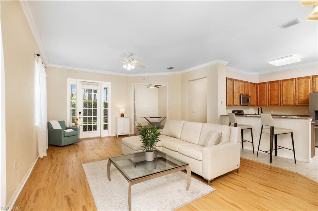 970 Peggy CIR Unit #601 NAPLES, FL 34113