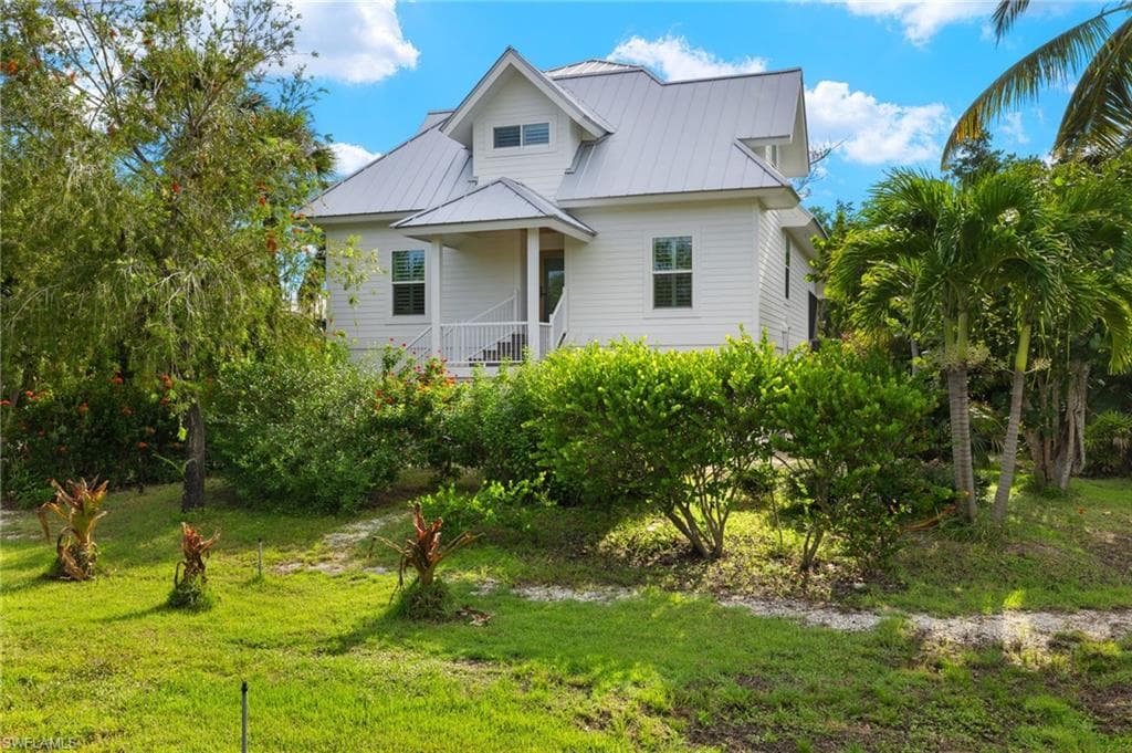 746 Nerita ST SANIBEL, FL 33957