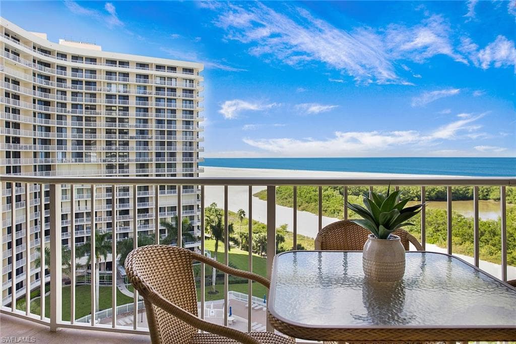 440 Seaview CT 1004 MARCO ISLAND, FL 34145