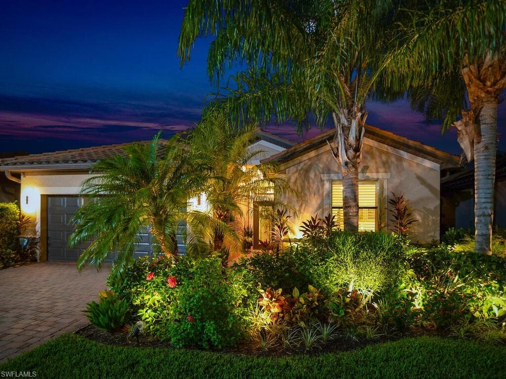 9208 River Otter DR FORT MYERS, FL 33912