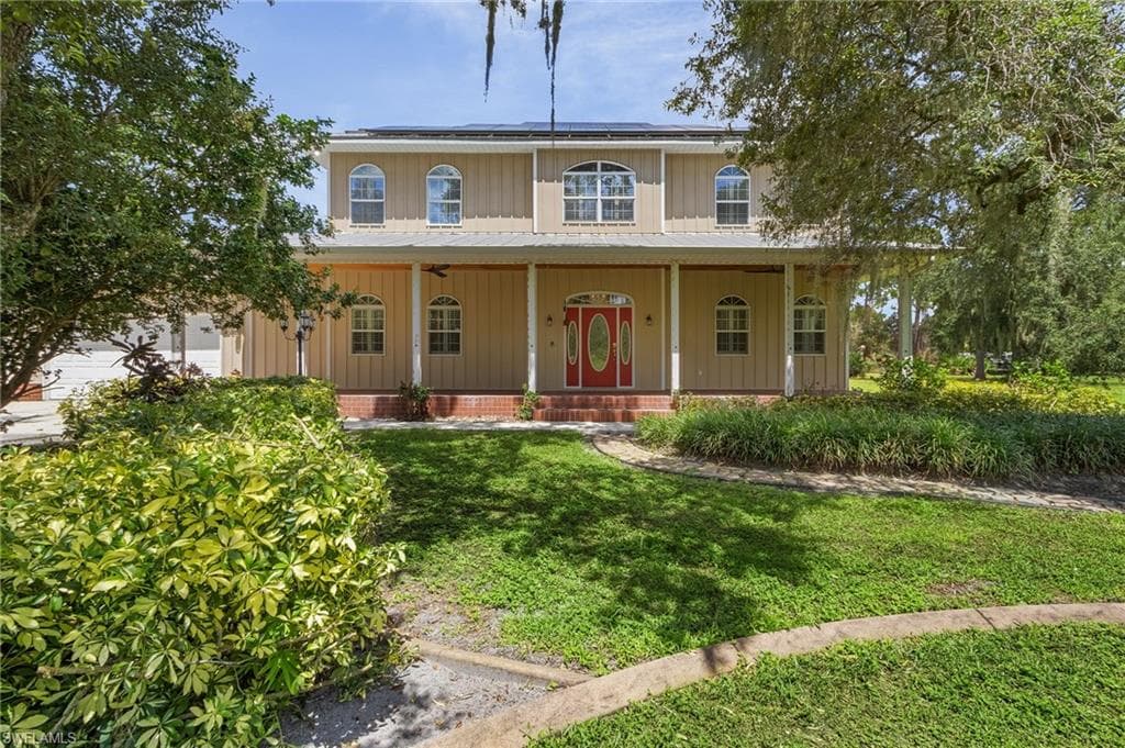 21621 Park ST ALVA, FL 33920