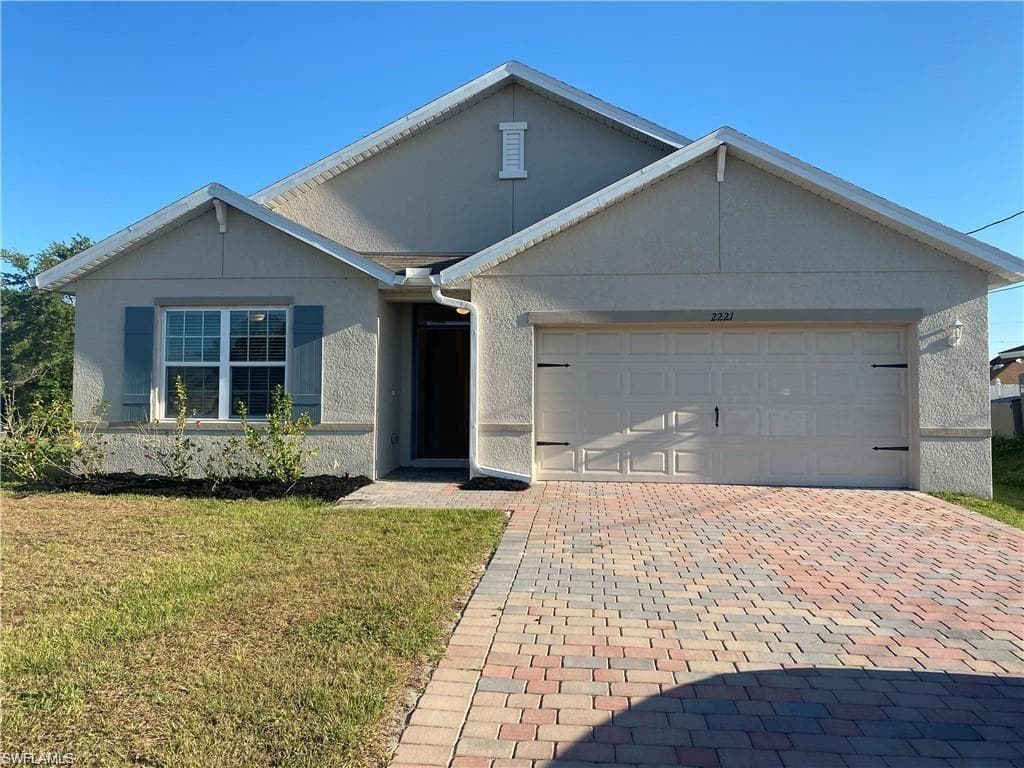 2221 NW 1st ST CAPE CORAL, FL 33993