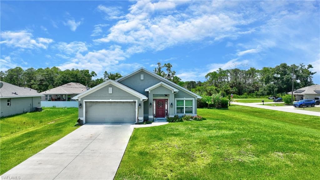 1957 Veronica AVE LEHIGH ACRES, FL 33972