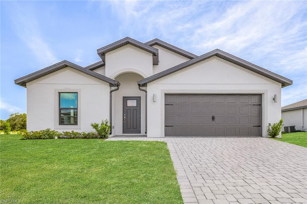 851 Gen D Macarthur AVE LABELLE, FL 33935
