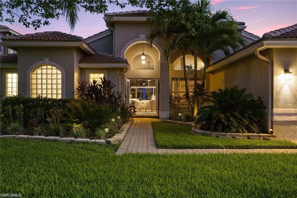 1405 King Sago CT NAPLES, FL 34119
