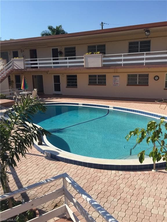 2590 1st ST 201 FORT MYERS, FL 33901