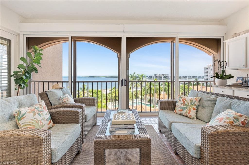 2000 Royal Marco WAY 2-508 MARCO ISLAND, FL 34145