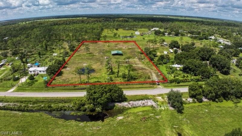 1667 Summerall RD LABELLE, FL 33935