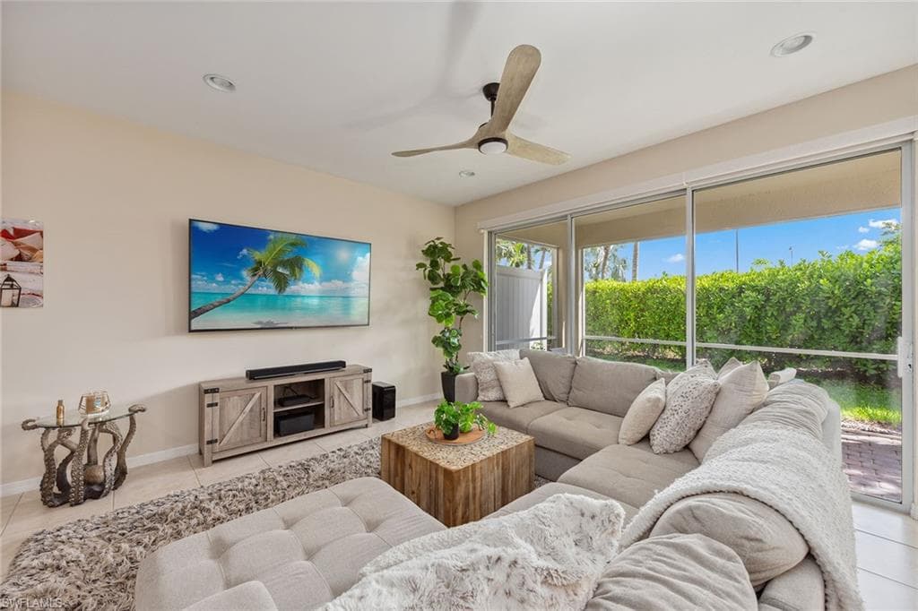 10862 Alvara WAY BONITA SPRINGS, FL 34135