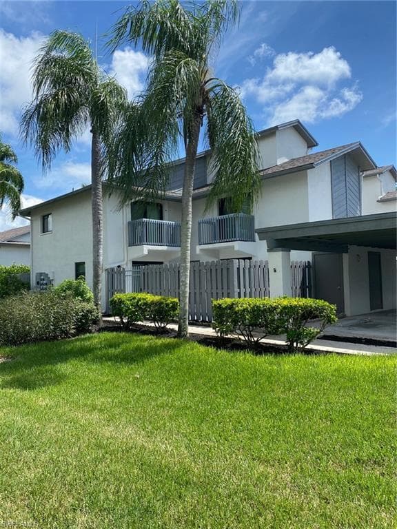17451 Blueberry Hill DR A FORT MYERS, FL 33908