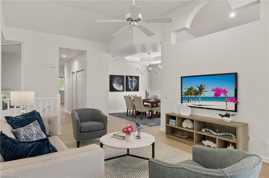 7822 Gardner DR 201 NAPLES, FL 34109