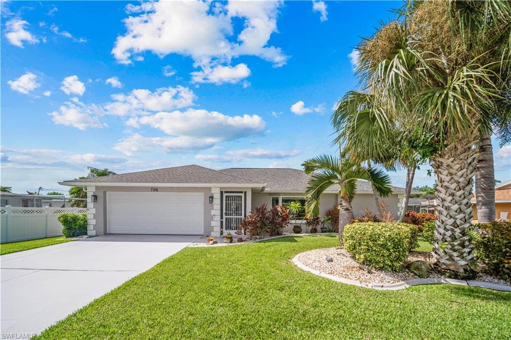 736 Sesame CT CAPE CORAL, FL 33904