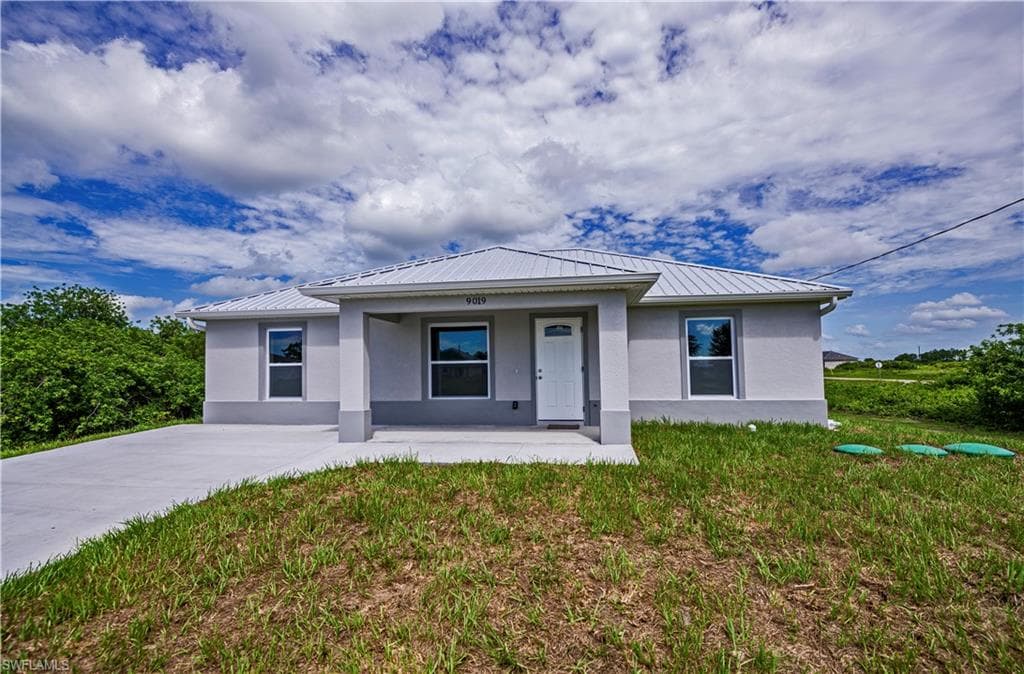 9028 N Largo CT LABELLE, FL 33935