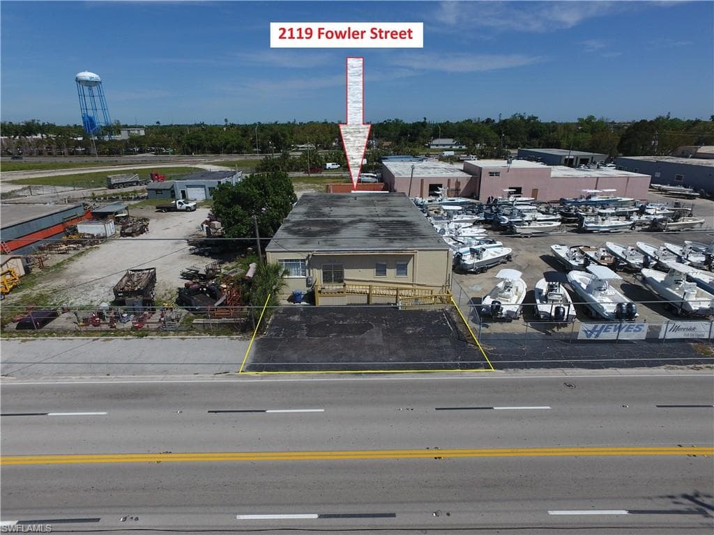 2119 Fowler ST FORT MYERS, FL 33901