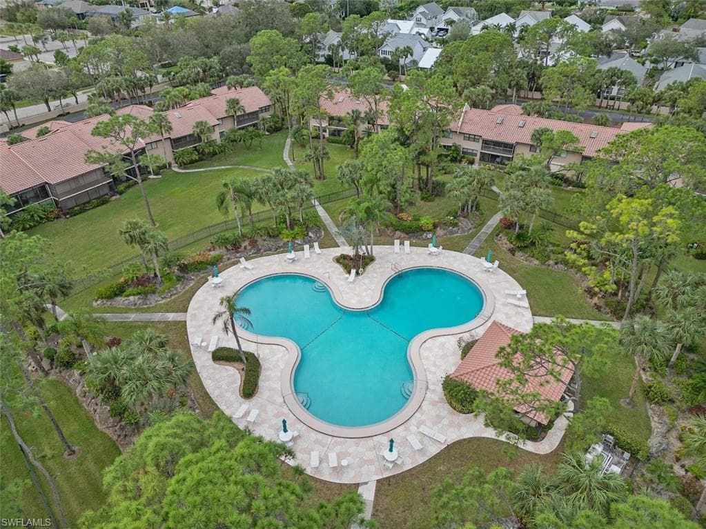 3207 Horse Carriage WAY 403 NAPLES, FL 34105