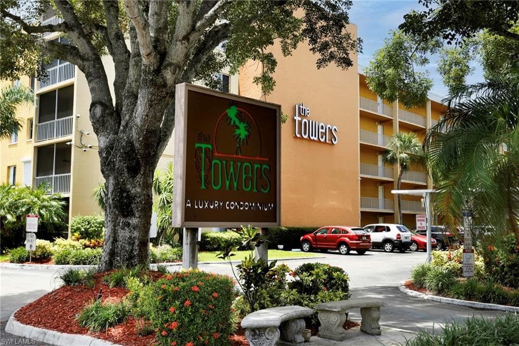 2366 E Mall DR 521 FORT MYERS, FL 33901
