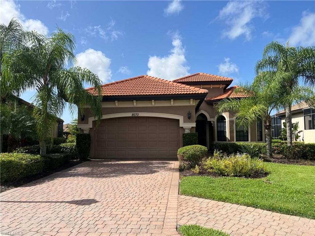 8670 Mercado CT FORT MYERS, FL 33912
