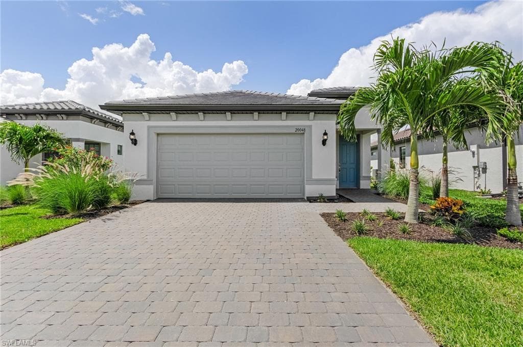 20048 Kingmont DR ESTERO, FL 33928