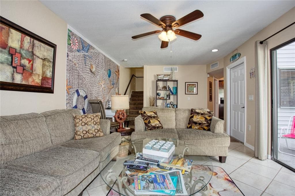 7695 Tamara Lee CT 103 FORT MYERS, FL 33907