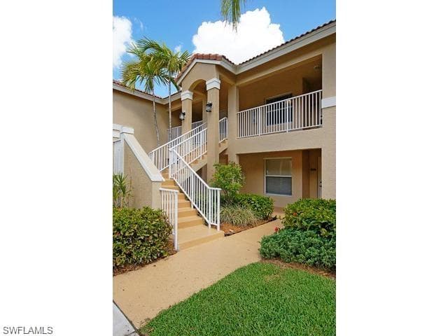 6448 Huntington Lakes CIR 201 NAPLES, FL 34119
