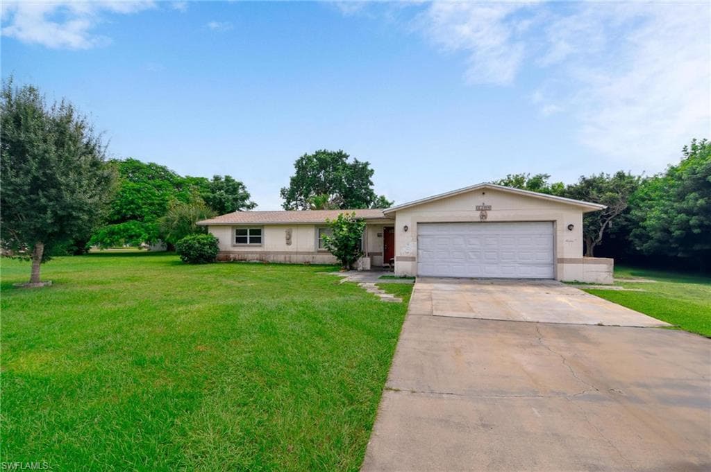 1208 Barnsdale ST LEHIGH ACRES, FL 33936
