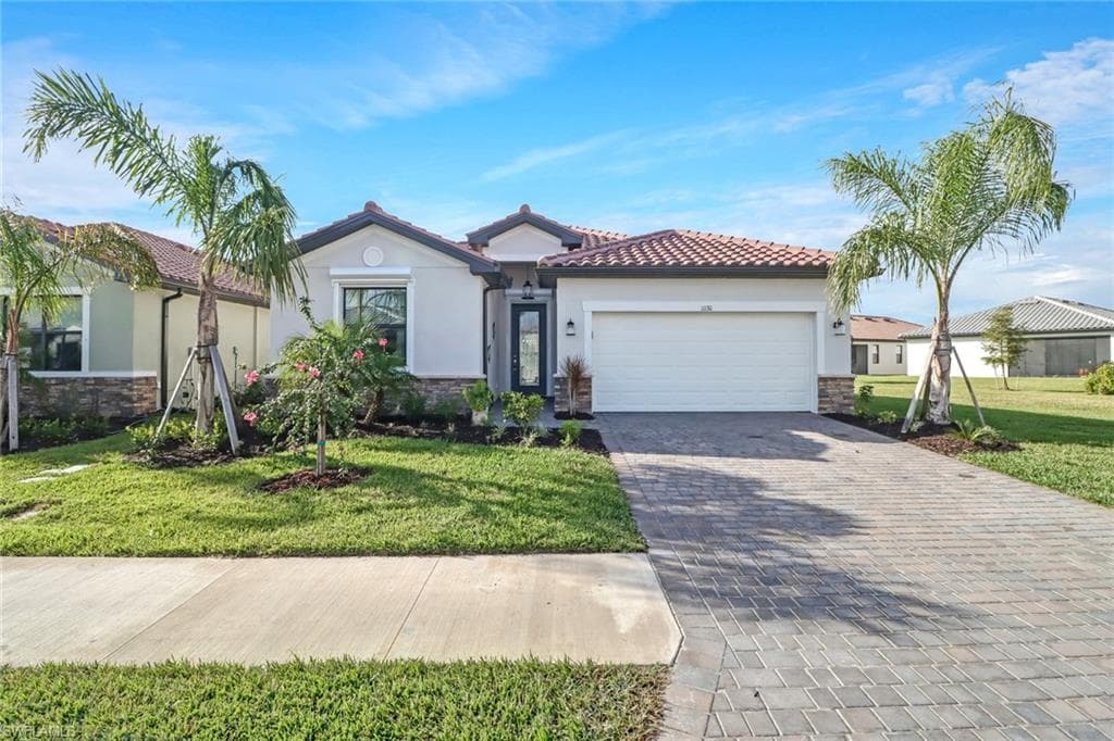 11130 Shady Lake RUN FORT MYERS, FL 33913