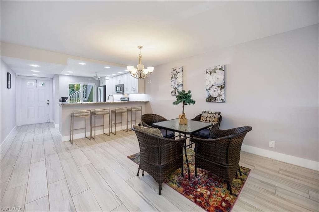 179 Penny LN 3135 NAPLES, FL 34112