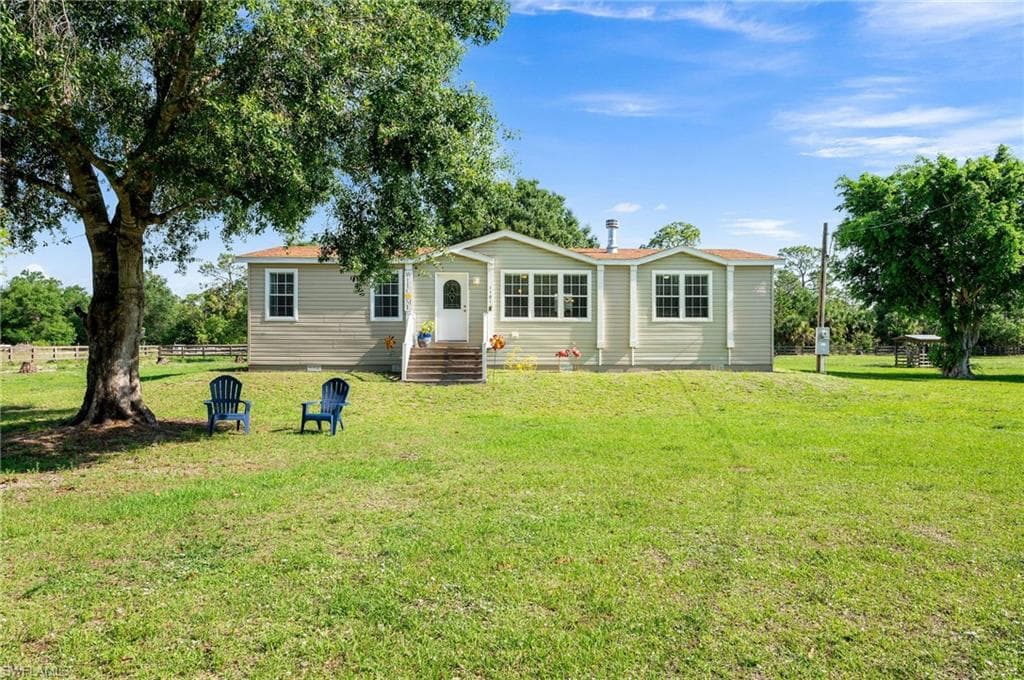 1101 Riviera AVE CLEWISTON, FL 33440