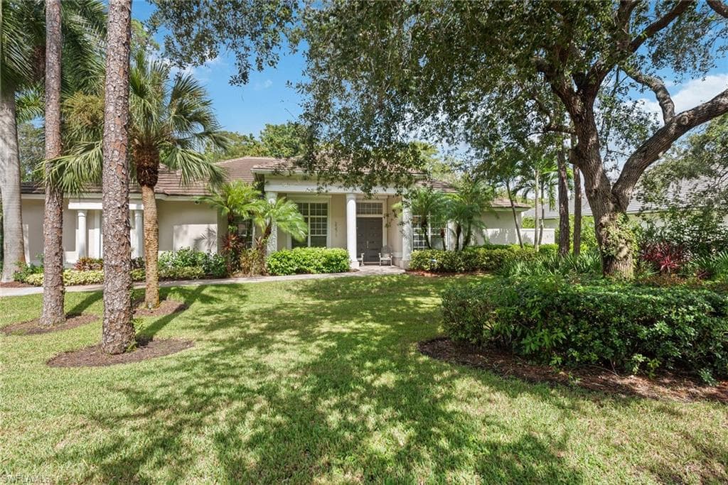 2271 Hawksridge DR NAPLES, FL 34105
