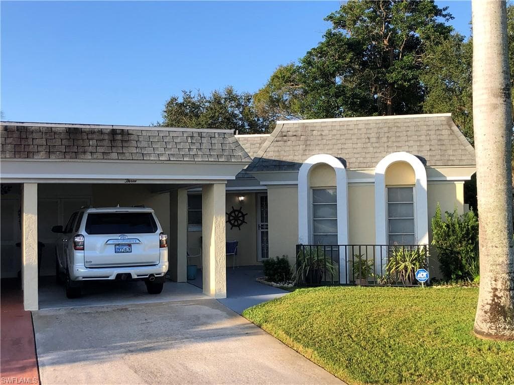 3 Greens BLVD LEHIGH ACRES, FL 33936