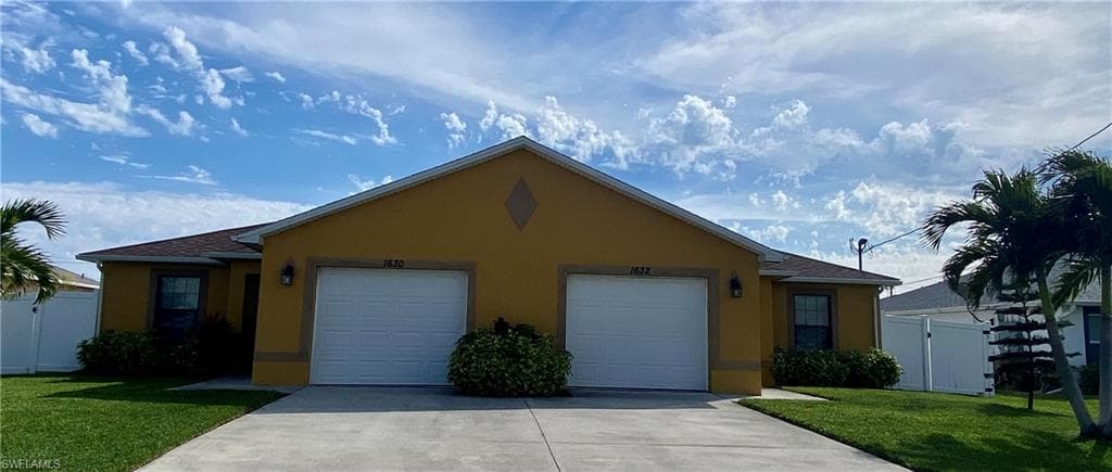 1630/1632 SW 33rd TER CAPE CORAL, FL 33914