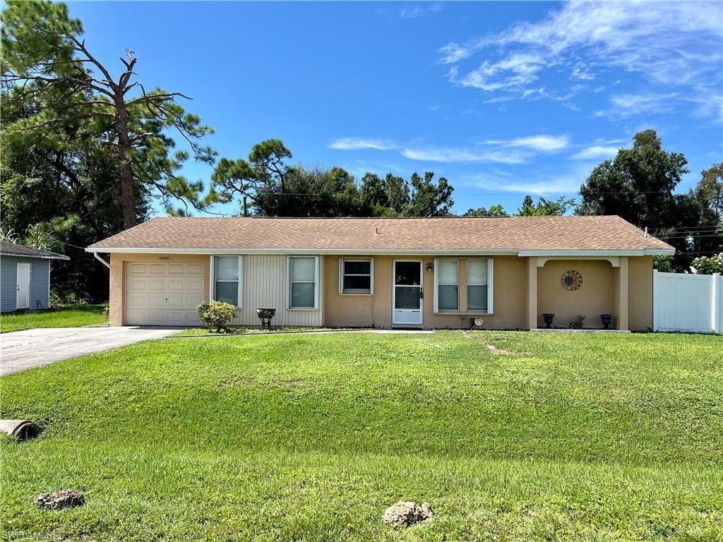 18600 Flamingo RD FORT MYERS, FL 33967