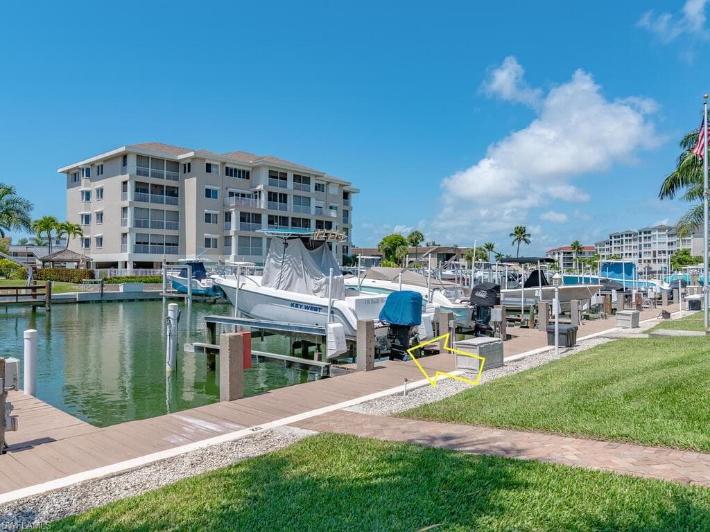 920 Collier CT A4 MARCO ISLAND, FL 34145