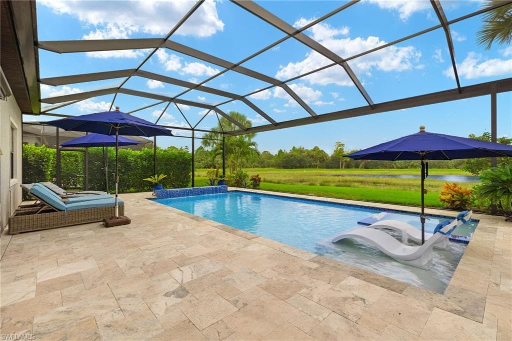 9525 Greyhawk TRL NAPLES, FL 34120